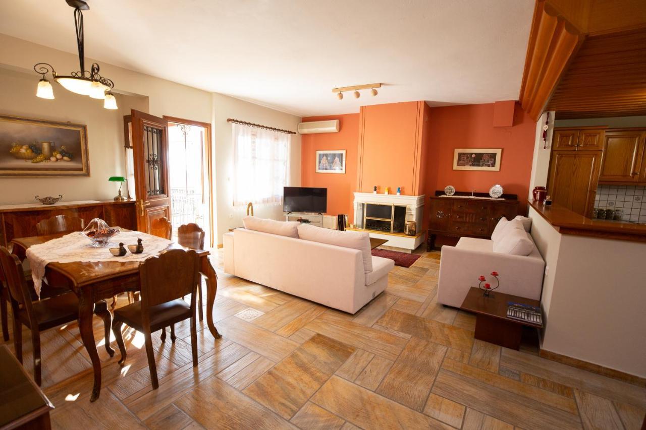 Apartment Kouros Delfi Eksteriør bilde
